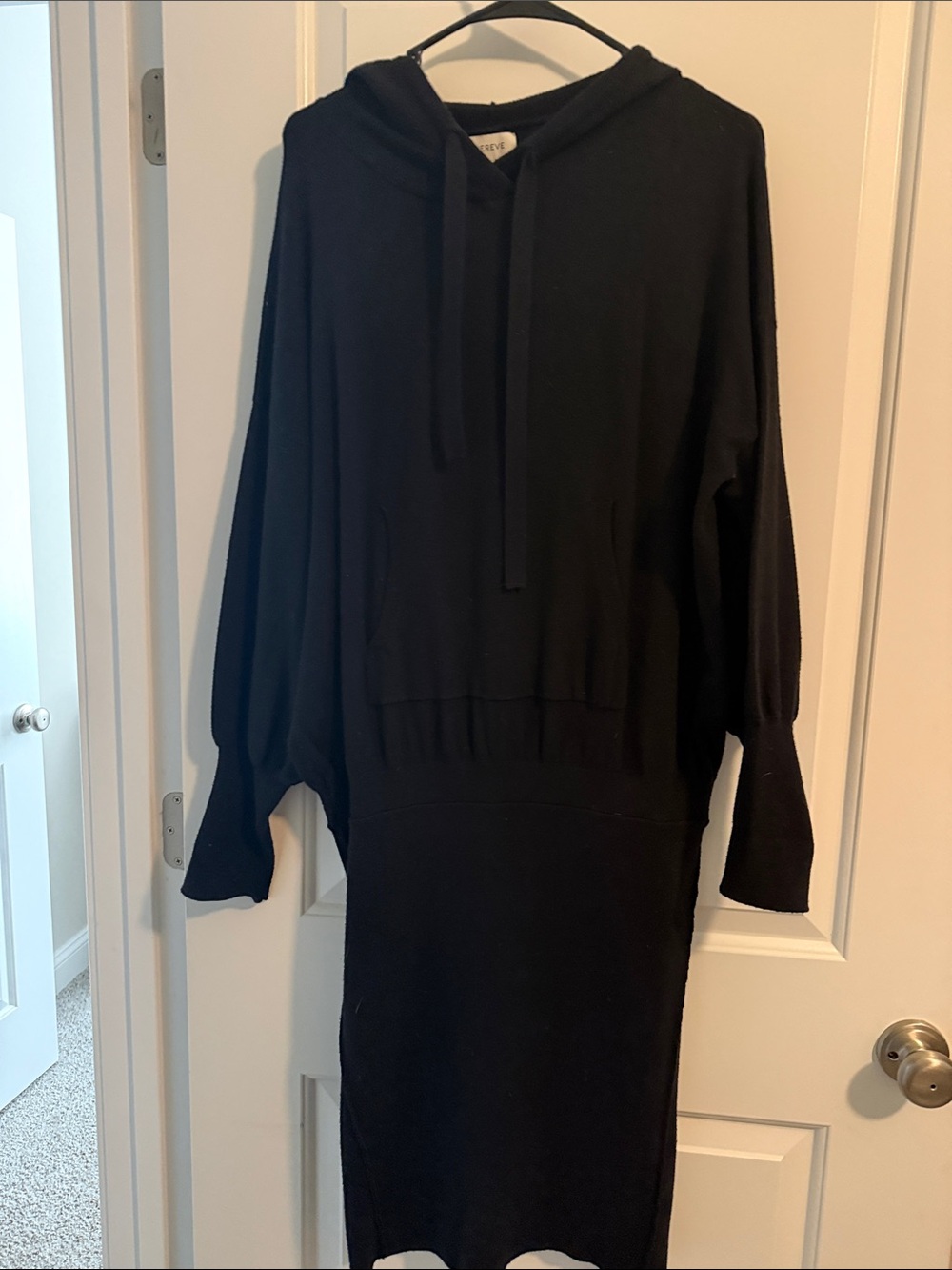 Evereve Black Long Sleeve Hoodie Dress with Drawstrings
